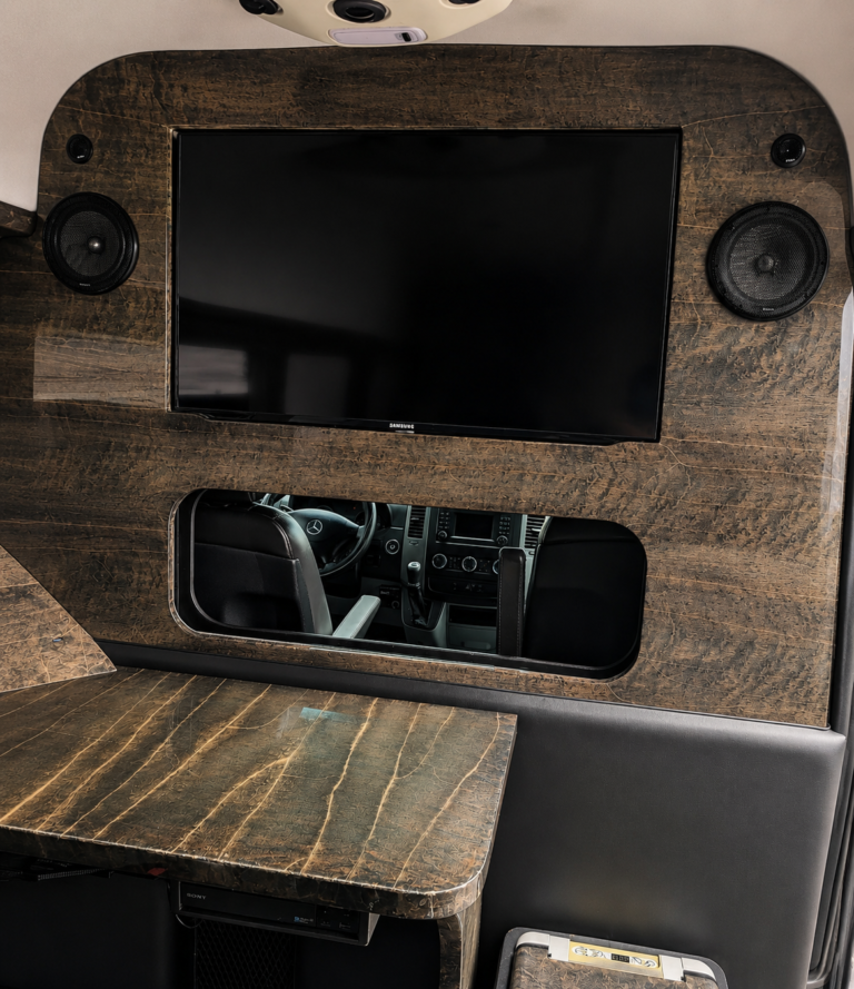 9722 inner front van